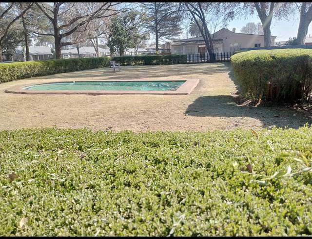 1 BEDROOM SECTIONAL TITLE FOR SALE IN COMET